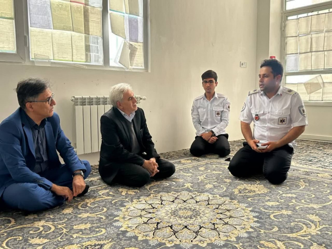 بازدید جانشین رییس دانشگاه علوم پزشکی اراک در ستاد نوروزی از پایگاه اورژانس ۱۱۵ مرحومه مهندس محبوبه کربلایی حسنی در خمین