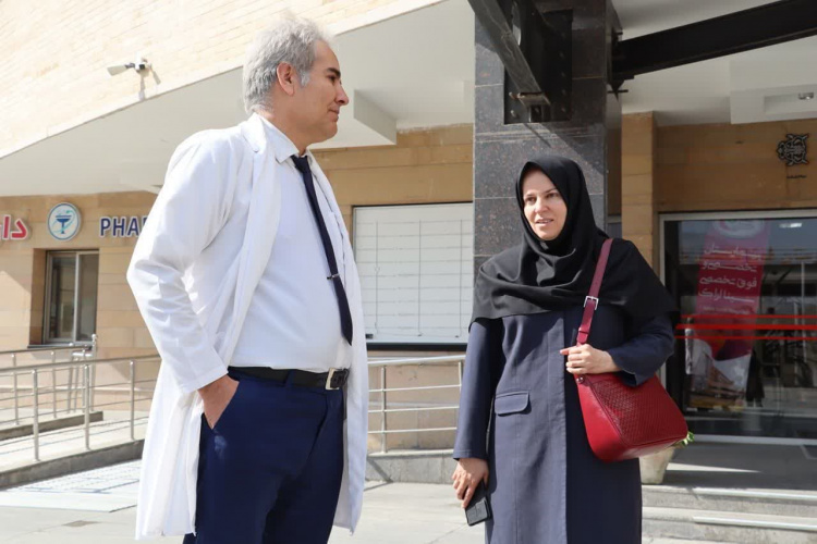 بازدید مسئول ستاد نوروزی دانشگاه علوم پزشکی اراک از بیمارستان سینا