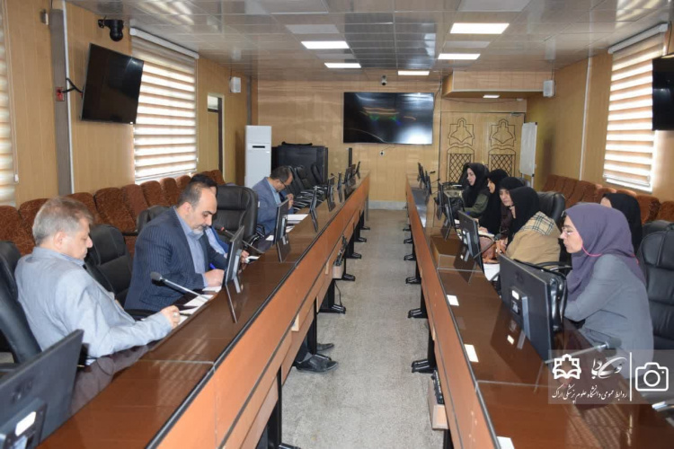 اولین جلسه درونبخشی هفته ملی سلامت ۱۴۰۴ در دانشگاه علوم پزشکی اراک برگزار شد