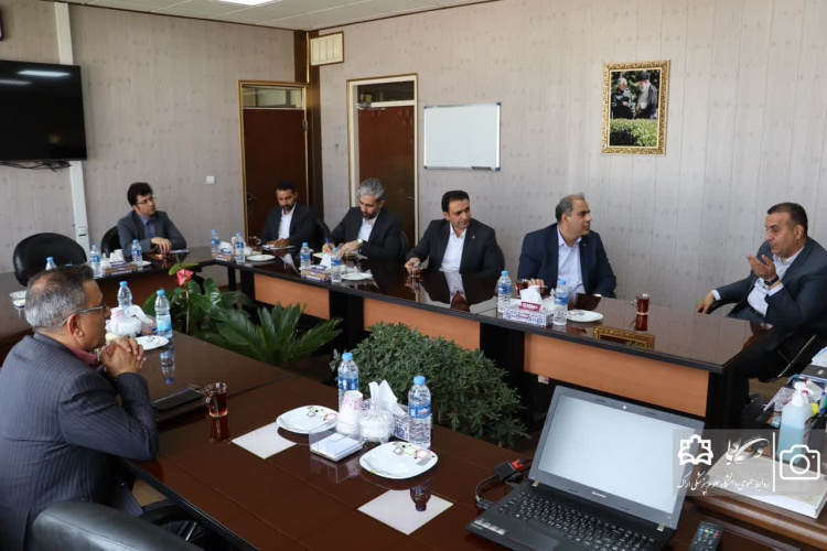 دیدار مدیر امور شعب بانک قرضالحسنه مهر ایران در استان مرکزی با رئیس دانشگاه علوم پزشکی اراک