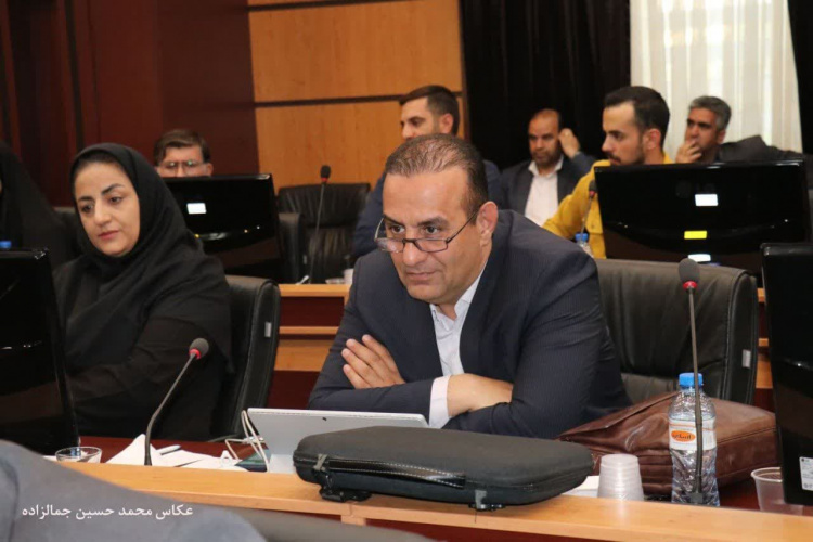 قدردانی رئیس دانشگاه علوم پزشکی اراک از تلاش تشکلهای مردمنهاد در حوزه سلامت