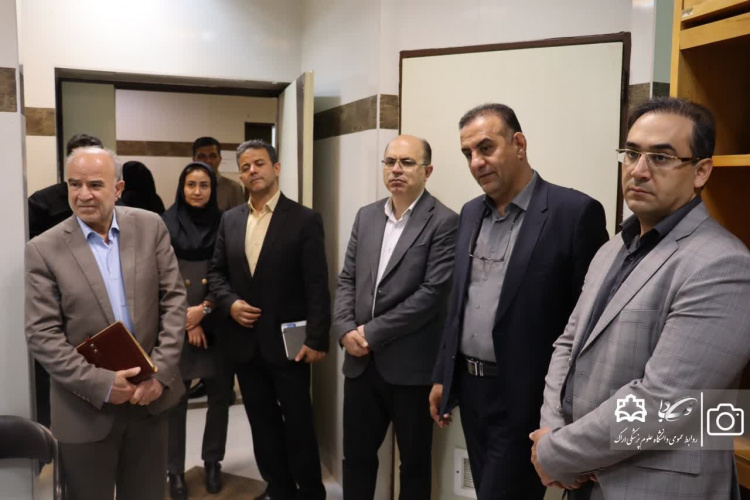 از ارزیابی شرکتهای نوپا تا بررسی خدمات سلامت؛ بازدید دکتر نظری از مراکز تابعه دانشگاه