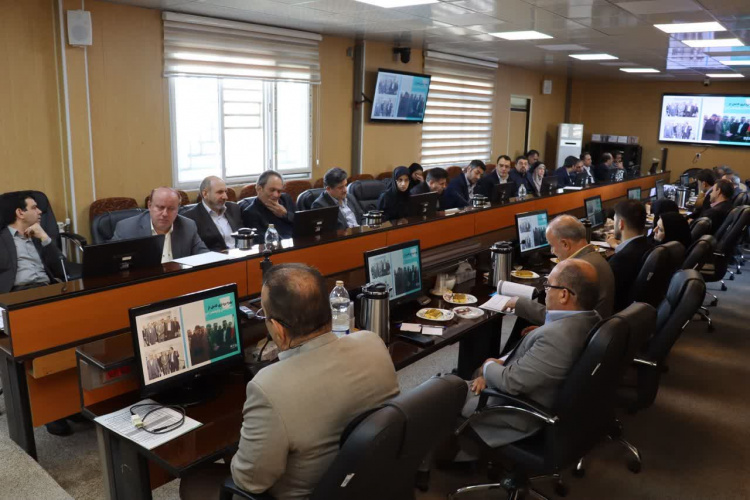 تأکید بر نظارت مؤثر و چابکسازی ساختار دانشگاهها در بازدید کارگروه پایش وزارت بهداشت از دانشگاه علوم پزشکی اراک