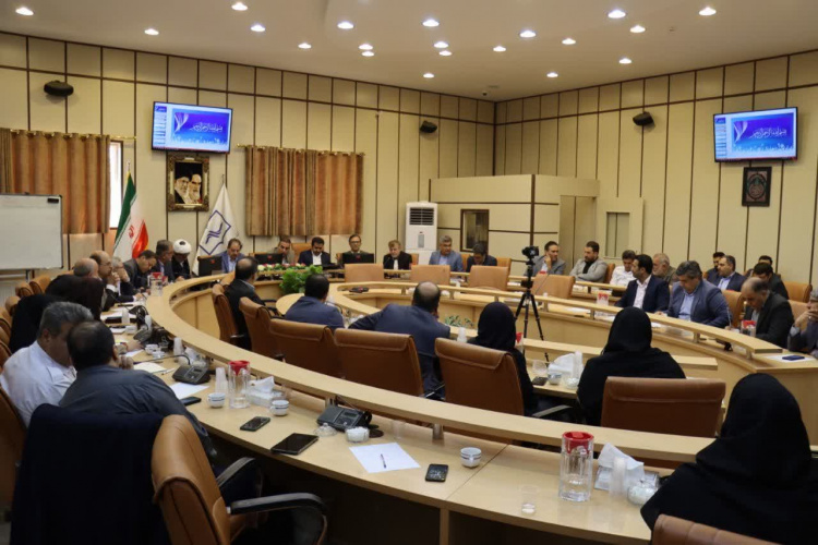 بررسی برنامههای مشترک بهداشتی و اجرای پزشک خانواده در نشست مشترک دانشگاه علوم پزشکی اراک و دانشکده های ساوه و خمین