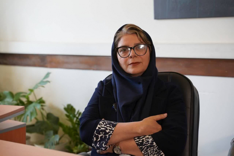 مهمترین علائم اولیه پوکی استخوان چیست و از کجا بفهیم در معرض خطر هستیم؟